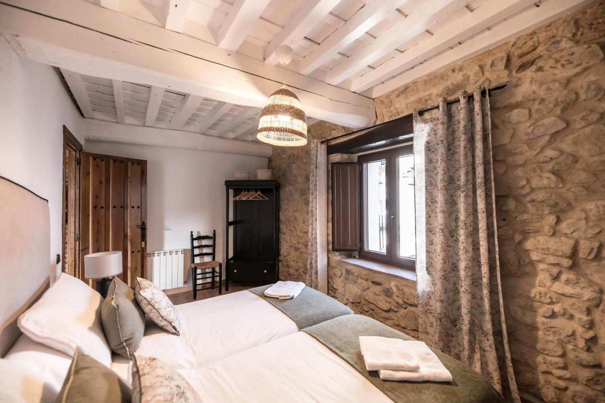 Apartamentos Rurales Los Olivos En Candelario Bagian luar foto